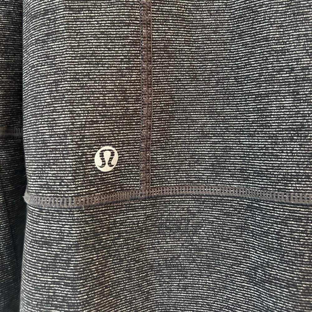 Lululemon Jacket - Picture 2 of 5